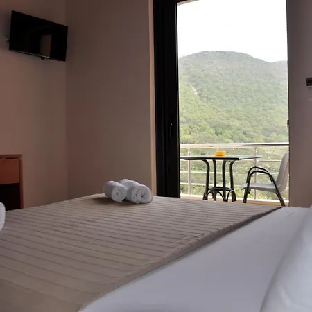 Apartment Belvedere & Himare