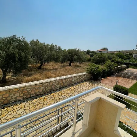 Belvedere & Apartment Himare